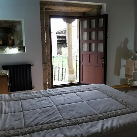 Casa Rousia Casa rural Baltar (Ourense)